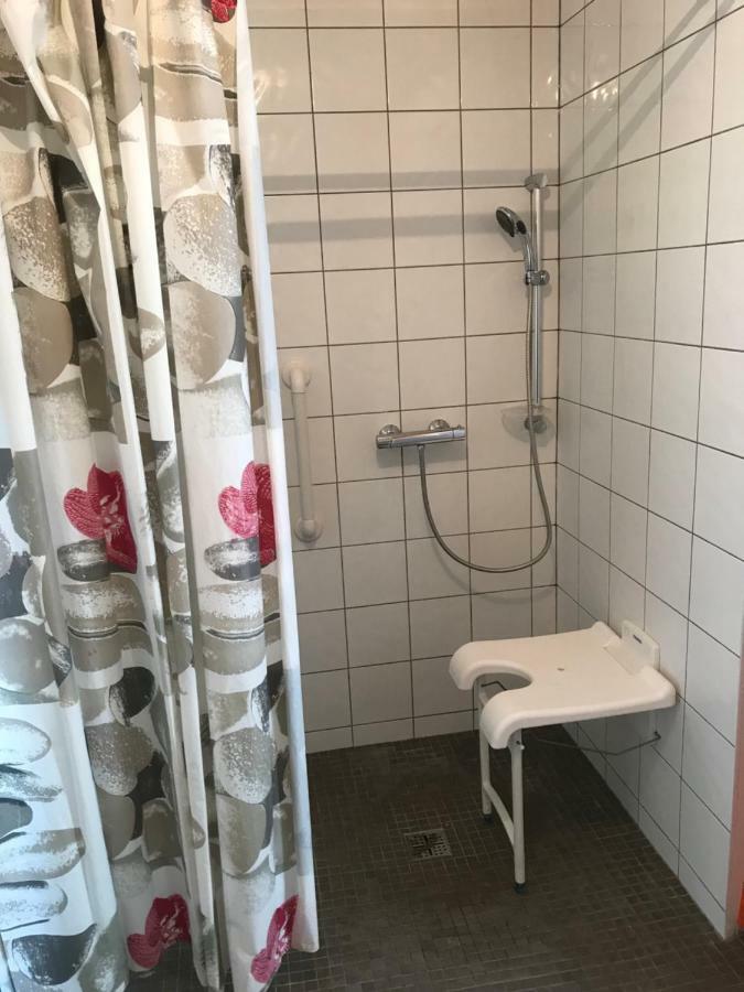 Joli Studio Au Calme Lejlighed Bassens  Eksteriør billede